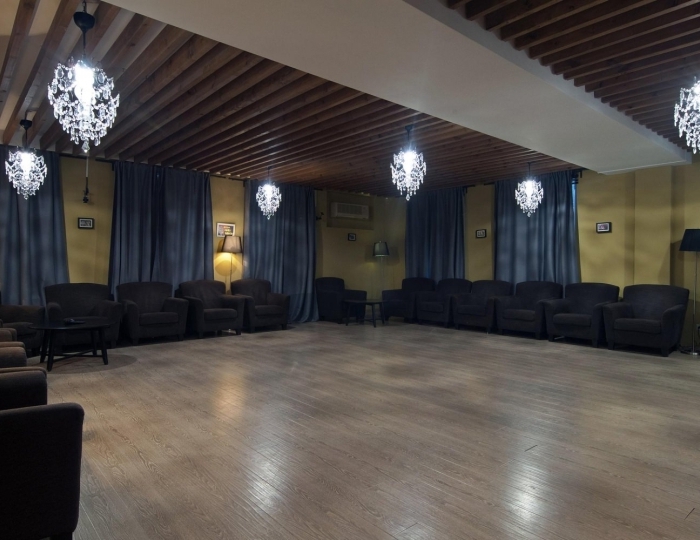 Караоке-бар - Актив-отель «Искра»